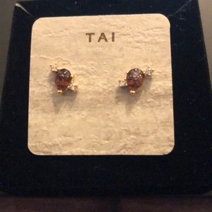 Small stud earrings